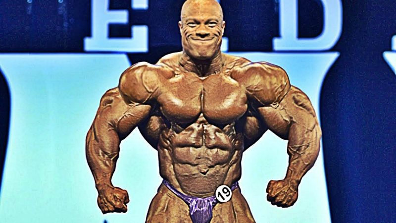 Phil Heath looking absolutely freaky here (year unknown) : r/bodybuilding