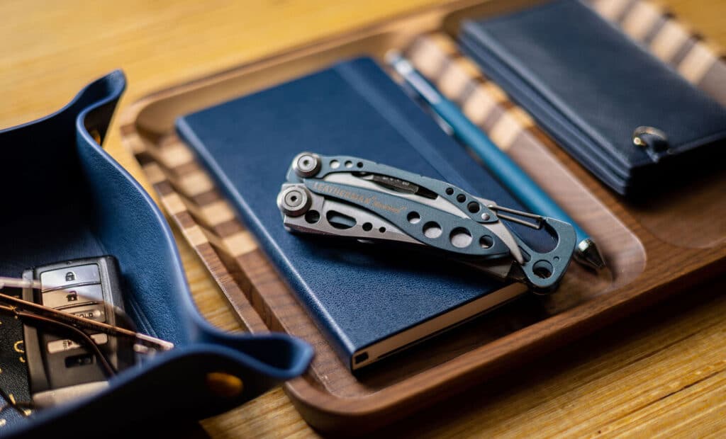 leatherman skeletool