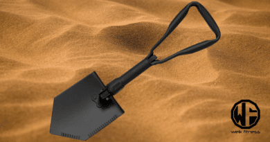 entrenching tool